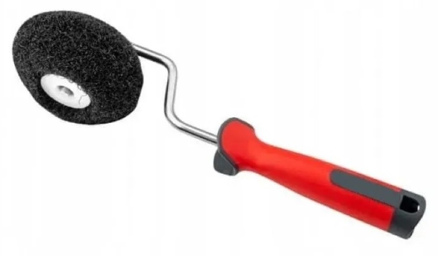 Валик малярный DLT / ДЛТ угловой для нанесения шпатлевки из нейлона, ворс 18мм, диаметр 90мм / ручной инструмент