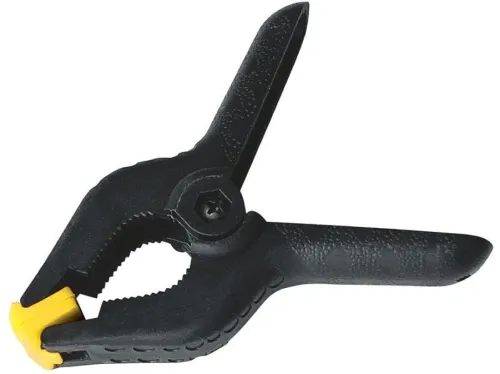 Струбцина InWork / ИнВорк пружинная, пластиковая, черная, ширина зева 30мм, длина 160мм / инструменты