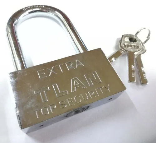 Замок навесной СКОБЯНОЙ стальной 80мм, 3 ключа, 002452