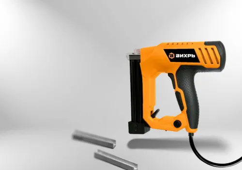 Степлер строительный ВИХРЬ ЭСТ-2400 электрический, с прорезиненной рукояткой, в пластиковом корпусе, желтый, скобы тип 55 / инструменты