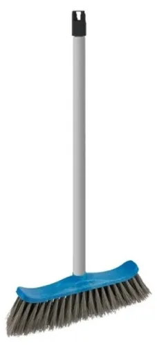 Щетка Рыжий Кот КРЫЛО для уборки пола, с рукояткой, из полипропилена, ширина 250мм, ворс 70мм / хозяйственные товары