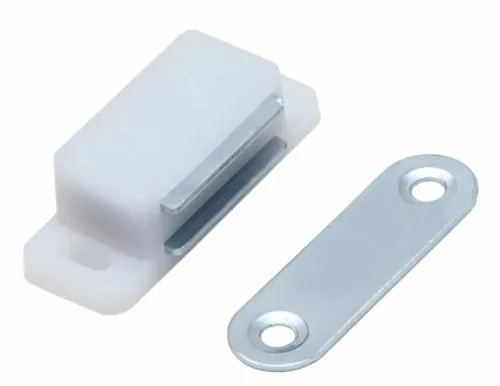Защелка дверная СКОБЯНОЙ магнитная, из пластика, белая, в упаковке 2шт. / фурнитура для мебели