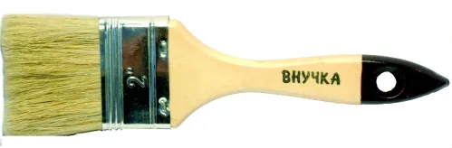 Кисть малярная 888 Сказка Внучка плоская, с натуральной светлой щетиной и деревянной ручкой, 50х10мм / малярные и отделочные инструменты