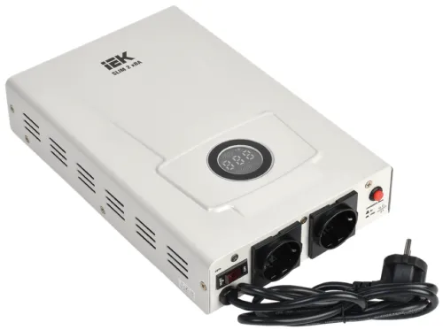 Стабилизатор напряжения IEK / ИЭК SLIM релейный, однофазный, настенный, в металлическом корпусе, белый, входное напряжение 140-260В, 50Гц, IP20 / электрика