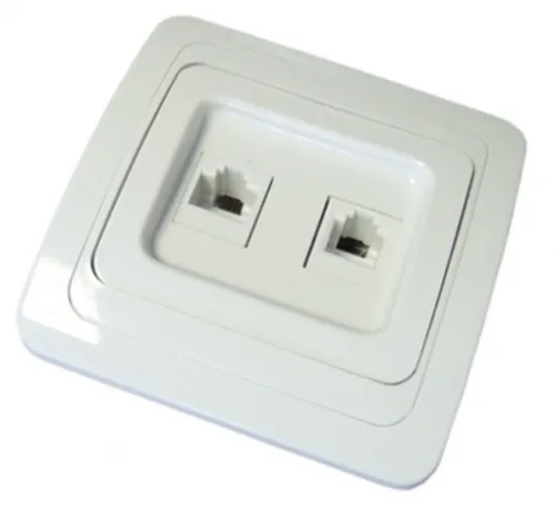 Розетка компьютерная UNIVersal Валери RJ45 1А белая, 1082