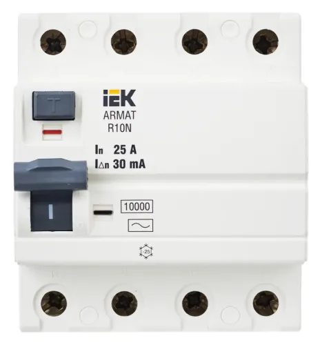 Устройство защитного отключения IEK / ИЭК ARMAT R10N четырехполюсный, в пластиковом корпусе, белый, 25A 30мА IP20 тип AС, AR-R10N-4-025C030 / УЗО