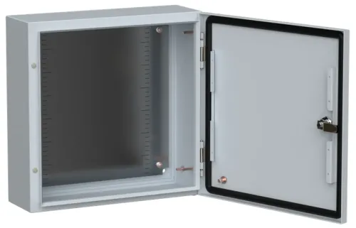 Щит распределительный IEK TITAN 5 ЩМП-40.40.15, стальной