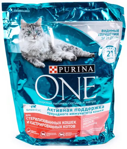 Корм сухой Purina One / Пурина Ван для стерилизованных кошек и кастрированных котов с лососем и пшеницей, хрустящие гранулы, 750г / зоотовары